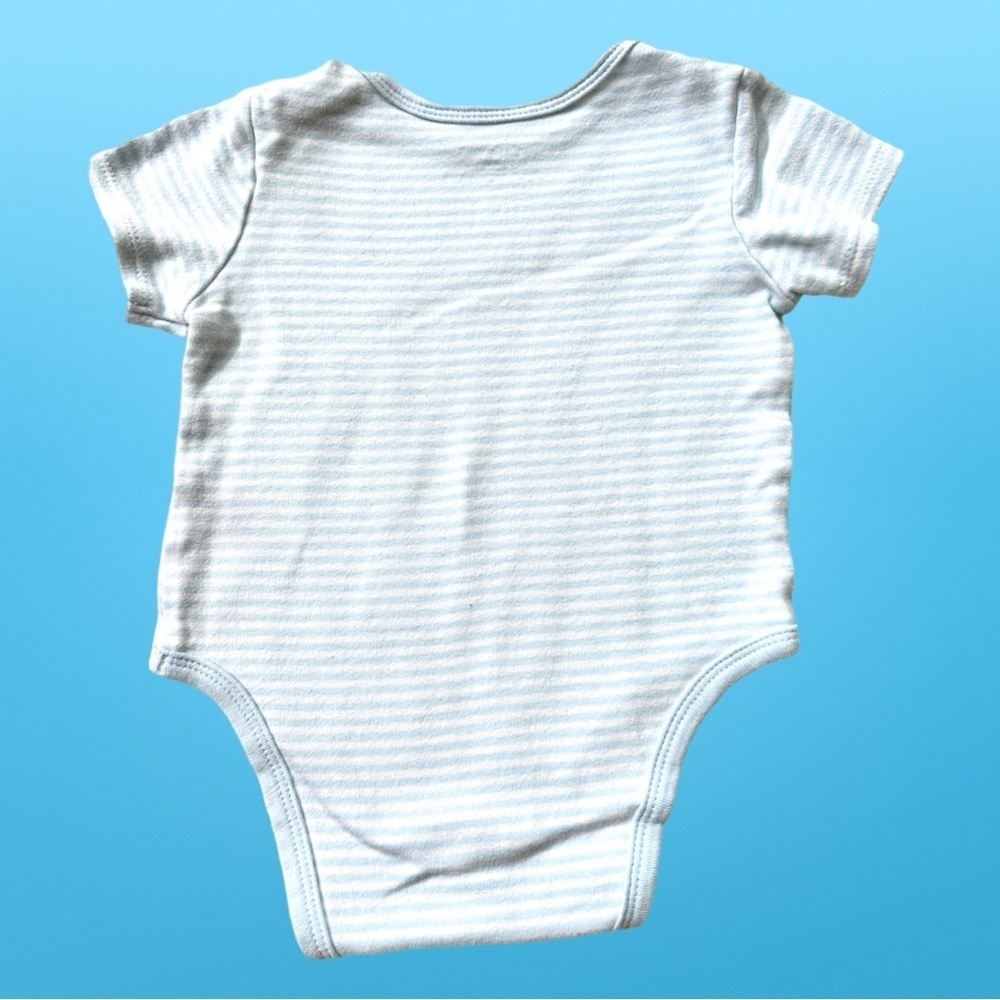 ⭐️ 5 for $25 Set of 2 Blue & White Baby Cotton Onesies Size 6–9 Months - Picture 4 of 9